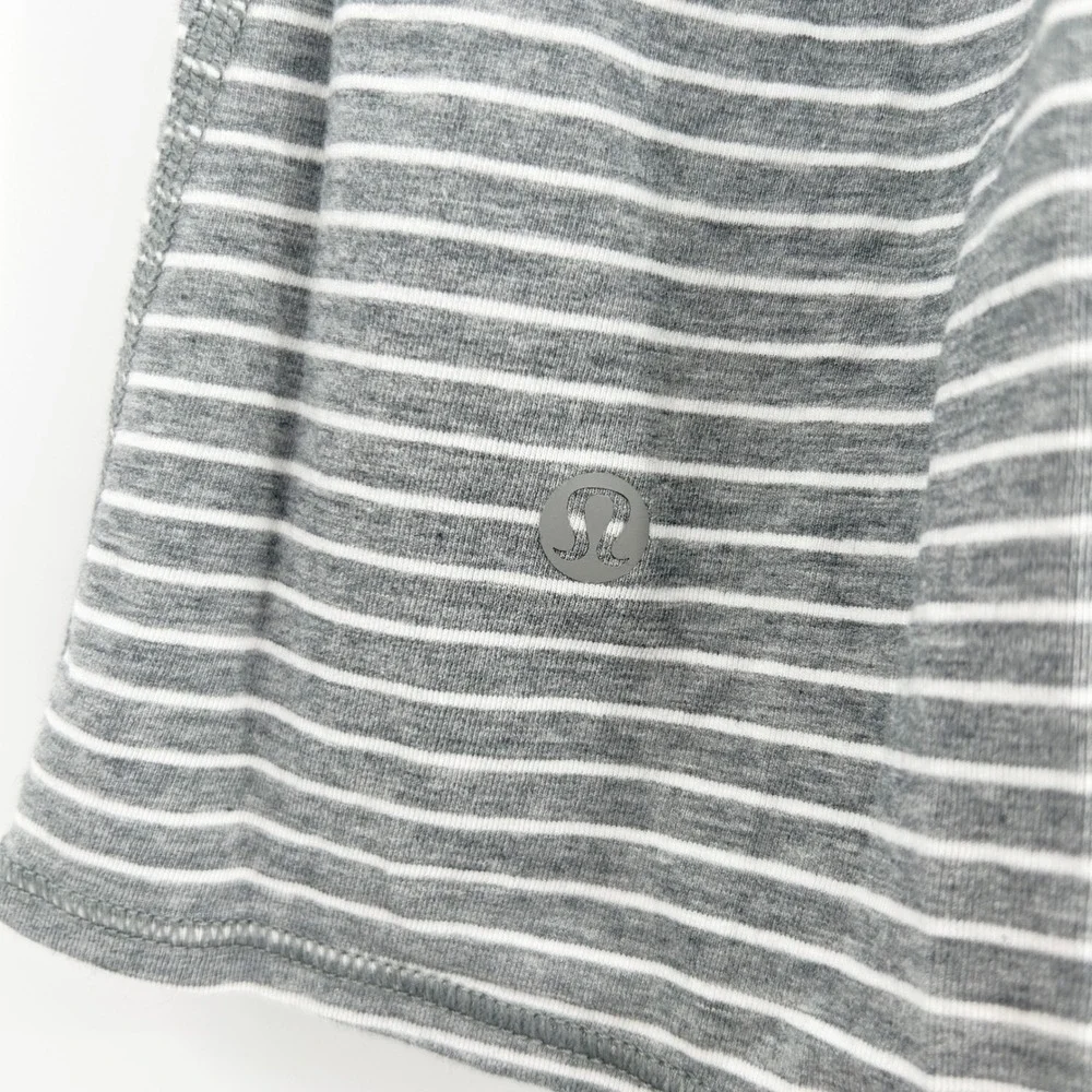 Lululemon Womens Active Athletic Pima Cotton Striped All Tied Up Tank Top Size 4